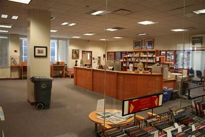Schoenbaum Library - University of Charleston